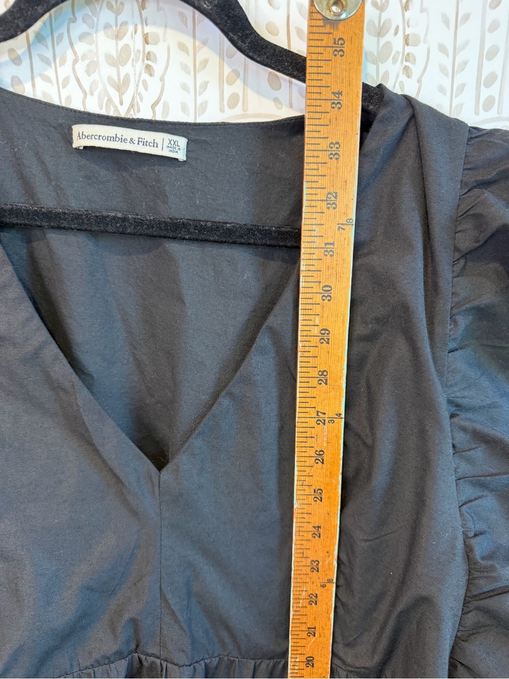 Abercrombie & Fitch Tiered Flutter Sleeve Black Dress size XXL - Picture 9 of 9